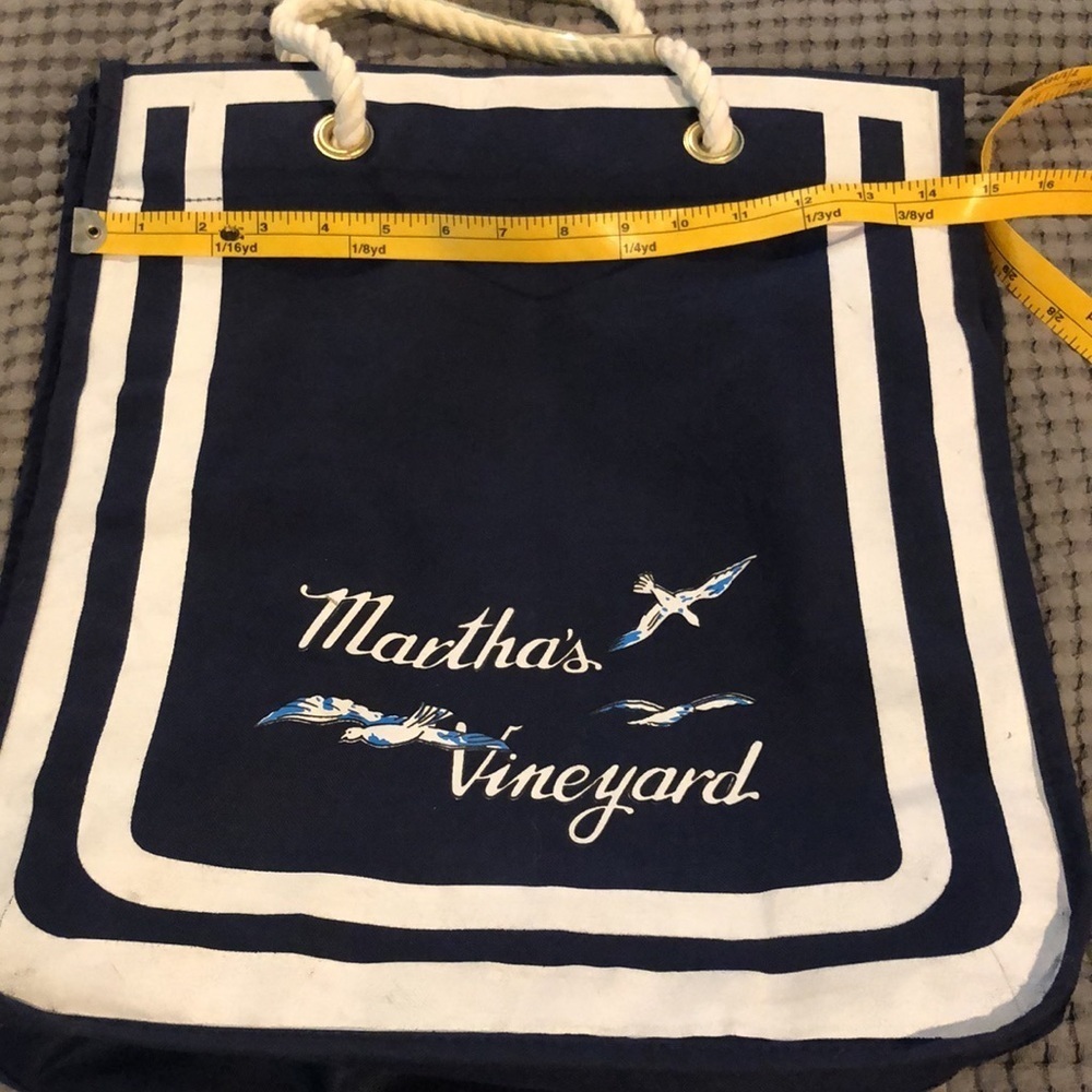 Martha’s Vineyard Tote Bag Navy Blue and White - Picture 6 of 7